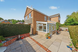 Thornbridge Crescent